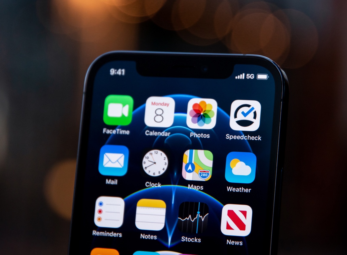 玉溪苹果手机维修分享为什么 iPhone 12 在冬季会自动关机 