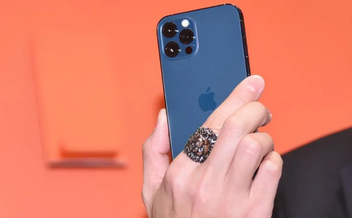 玉溪苹果手机维修分享iPhone12系列重启方法教程 